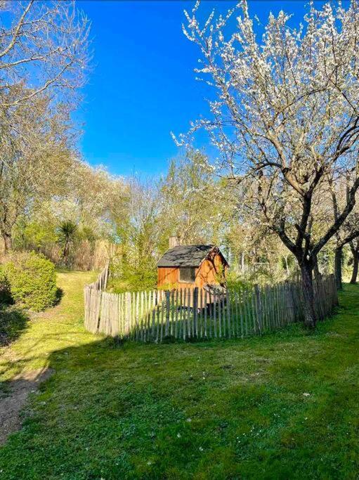 Maisons De Campagne. Gite Vert. Brigne Esterno foto